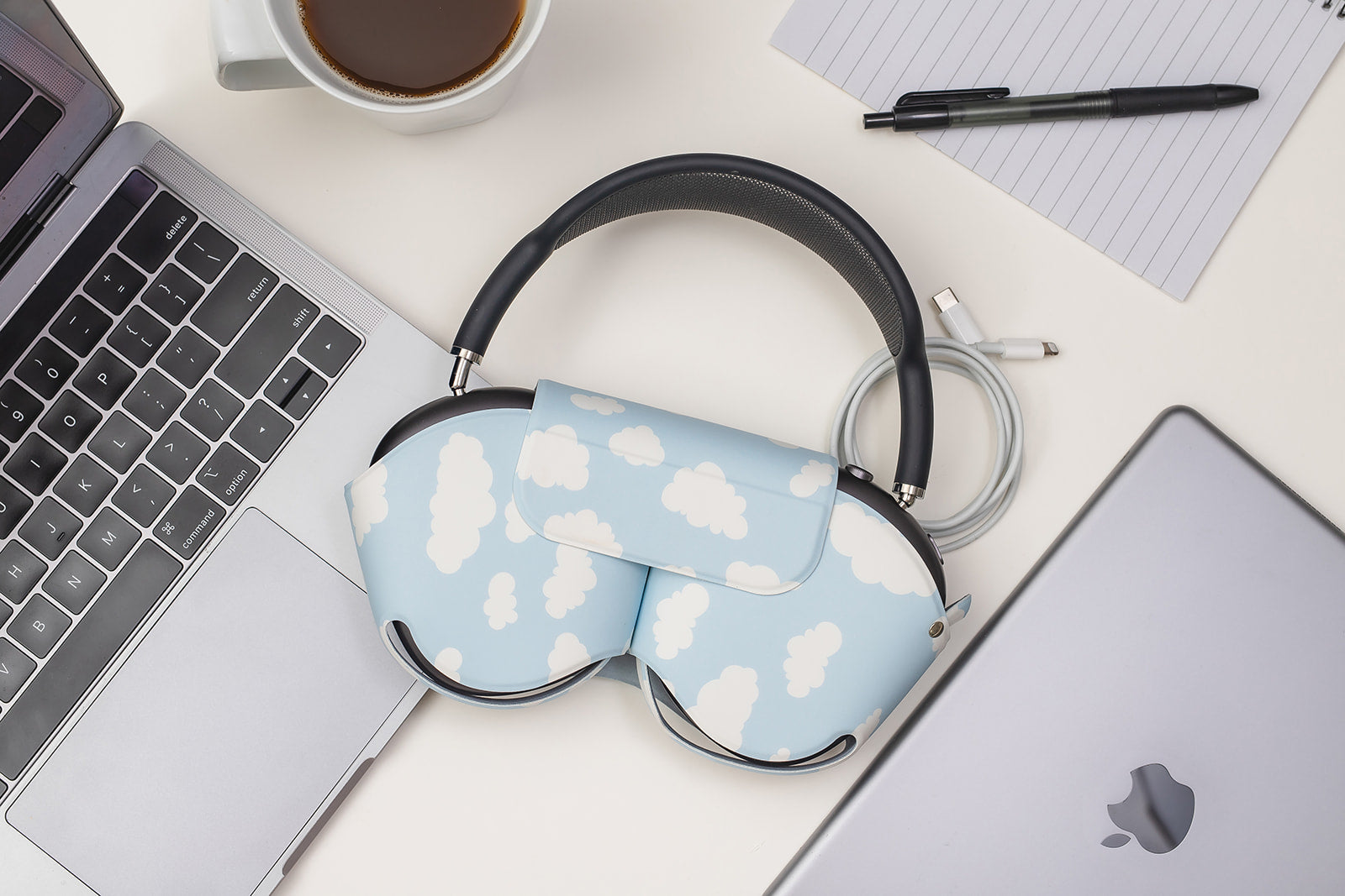 clouds on blue airpods max smart cover 